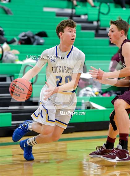 Thumbnail 2 in Lowry vs. Dayton (NIAA 3A Northern Quarterfinals) photogallery.