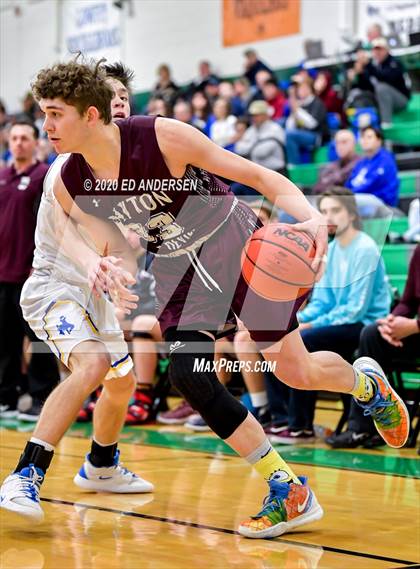 Thumbnail 2 in Lowry vs. Dayton (NIAA 3A Northern Quarterfinals) photogallery.
