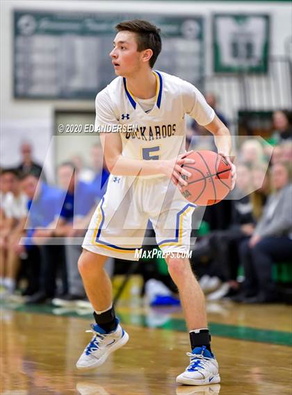 Thumbnail 3 in Lowry vs. Dayton (NIAA 3A Northern Quarterfinals) photogallery.