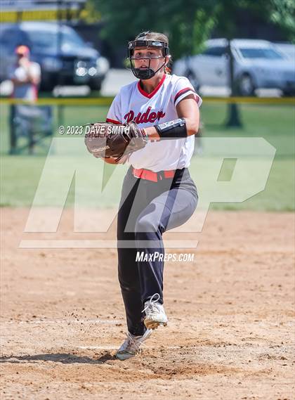 Thumbnail 1 in Central Lee vs Williamsburg (Rick Doran Classic) photogallery.