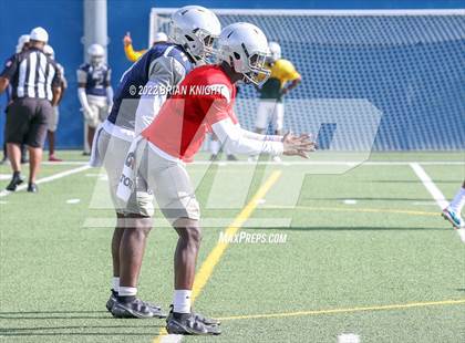 Thumbnail 2 in Auburndale vs Ridge Community (LRFOA Field Clinic - Scrimmage) photogallery.