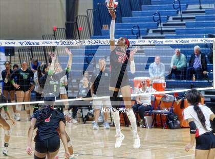 Thumbnail 2 in McIntosh vs. Woodward Academy (GHSA AAAAA State Volleyball Final) photogallery.