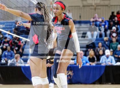 Thumbnail 3 in McIntosh vs. Woodward Academy (GHSA AAAAA State Volleyball Final) photogallery.