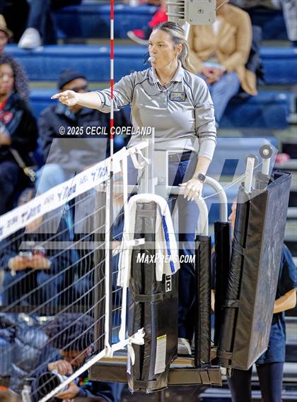Thumbnail 3 in McIntosh vs. Woodward Academy (GHSA AAAAA State Volleyball Final) photogallery.