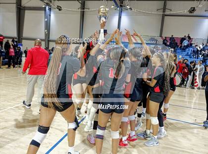Thumbnail 3 in McIntosh vs. Woodward Academy (GHSA AAAAA State Volleyball Final) photogallery.
