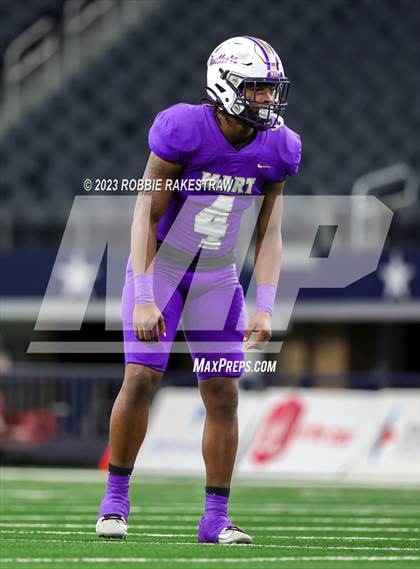 Thumbnail 2 in Albany vs. Mart (UIL Football 2A D2 Final) photogallery.