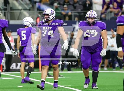 Thumbnail 1 in Albany vs. Mart (UIL Football 2A D2 Final) photogallery.