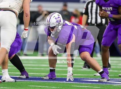 Thumbnail 2 in Albany vs. Mart (UIL Football 2A D2 Final) photogallery.
