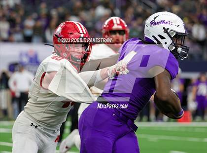 Thumbnail 2 in Albany vs. Mart (UIL Football 2A D2 Final) photogallery.