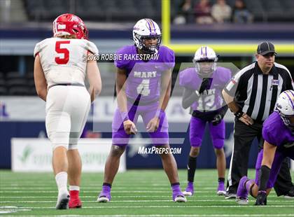 Thumbnail 2 in Albany vs. Mart (UIL Football 2A D2 Final) photogallery.