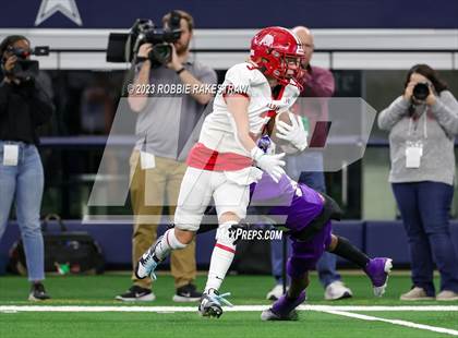 Thumbnail 3 in Albany vs. Mart (UIL Football 2A D2 Final) photogallery.