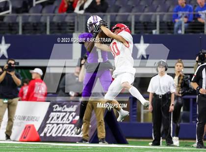 Thumbnail 1 in Albany vs. Mart (UIL Football 2A D2 Final) photogallery.