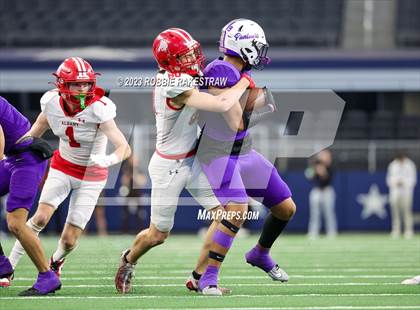 Thumbnail 1 in Albany vs. Mart (UIL Football 2A D2 Final) photogallery.
