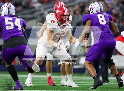 Thumbnail 3 in Albany vs. Mart (UIL Football 2A D2 Final) photogallery.