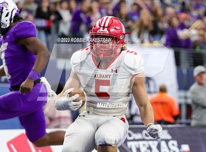 Thumbnail 1 in Albany vs. Mart (UIL Football 2A D2 Final) photogallery.