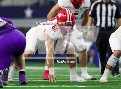 Thumbnail 1 in Albany vs. Mart (UIL Football 2A D2 Final) photogallery.