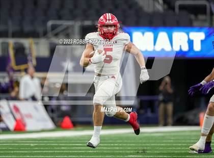 Thumbnail 3 in Albany vs. Mart (UIL Football 2A D2 Final) photogallery.