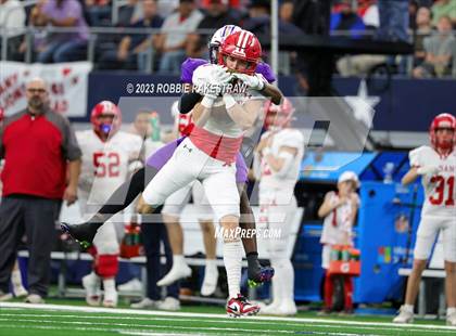 Thumbnail 1 in Albany vs. Mart (UIL Football 2A D2 Final) photogallery.