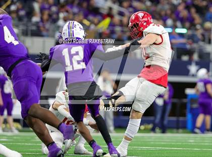 Thumbnail 3 in Albany vs. Mart (UIL Football 2A D2 Final) photogallery.