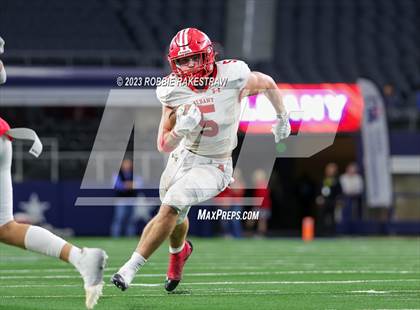 Thumbnail 1 in Albany vs. Mart (UIL Football 2A D2 Final) photogallery.