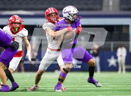 Thumbnail 3 in Albany vs. Mart (UIL Football 2A D2 Final) photogallery.