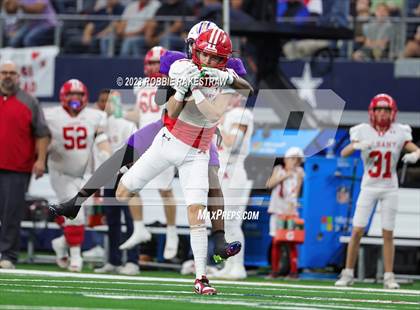 Thumbnail 2 in Albany vs. Mart (UIL Football 2A D2 Final) photogallery.
