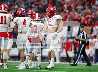 Thumbnail 1 in Albany vs. Mart (UIL Football 2A D2 Final) photogallery.