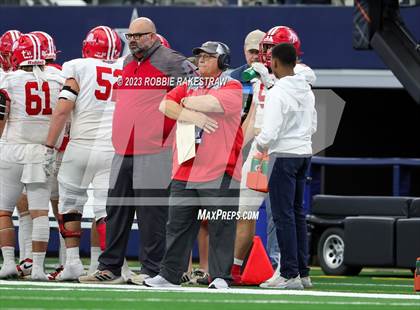 Thumbnail 3 in Albany vs. Mart (UIL Football 2A D2 Final) photogallery.