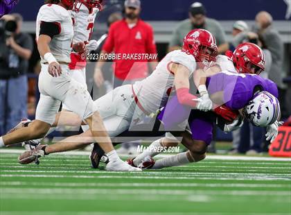 Thumbnail 3 in Albany vs. Mart (UIL Football 2A D2 Final) photogallery.