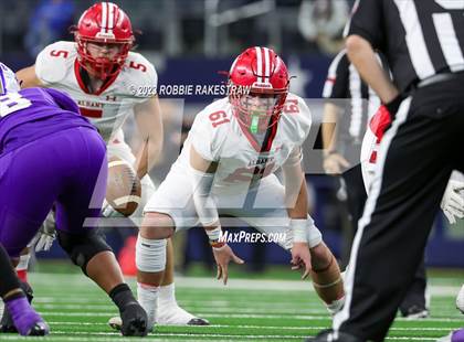Thumbnail 1 in Albany vs. Mart (UIL Football 2A D2 Final) photogallery.