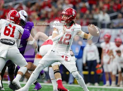 Thumbnail 2 in Albany vs. Mart (UIL Football 2A D2 Final) photogallery.