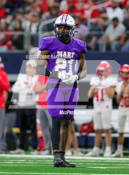 Thumbnail 2 in Albany vs. Mart (UIL Football 2A D2 Final) photogallery.