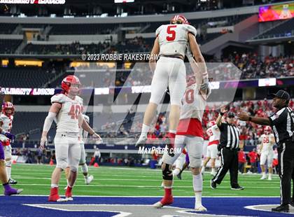 Thumbnail 3 in Albany vs. Mart (UIL Football 2A D2 Final) photogallery.
