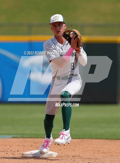 Thumbnail 1 in Harleton vs. Shiner (UIL 2A Baseball State Final)  photogallery.