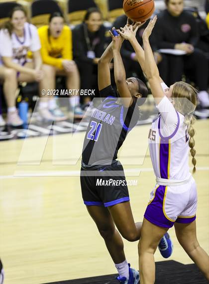 Thumbnail 3 in Lutheran vs Hickman (Norm Stewart Classic) photogallery.