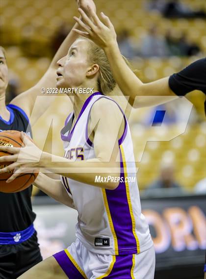 Thumbnail 2 in Lutheran vs Hickman (Norm Stewart Classic) photogallery.