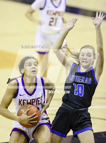Thumbnail 1 in Lutheran vs Hickman (Norm Stewart Classic) photogallery.