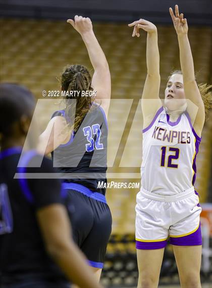 Thumbnail 1 in Lutheran vs Hickman (Norm Stewart Classic) photogallery.