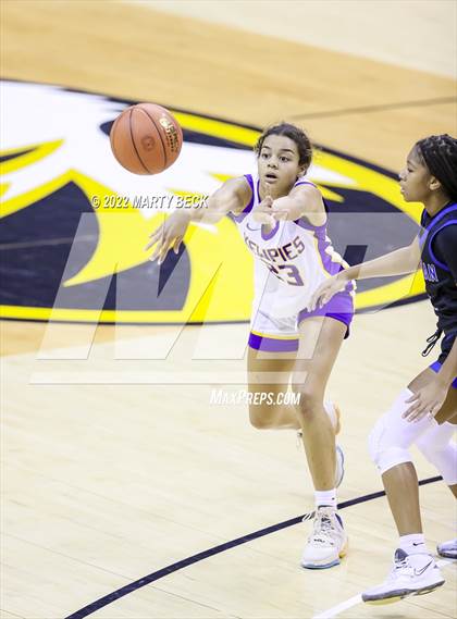 Thumbnail 3 in Lutheran vs Hickman (Norm Stewart Classic) photogallery.