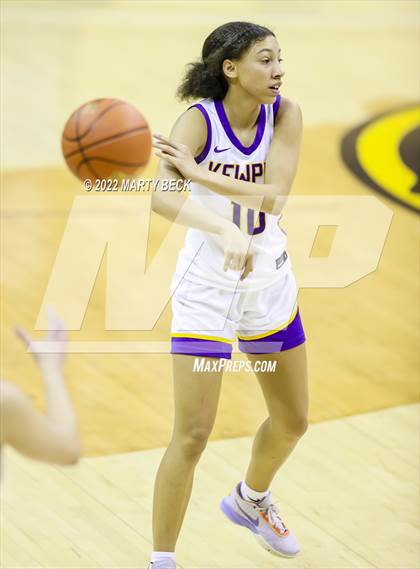 Thumbnail 2 in Lutheran vs Hickman (Norm Stewart Classic) photogallery.