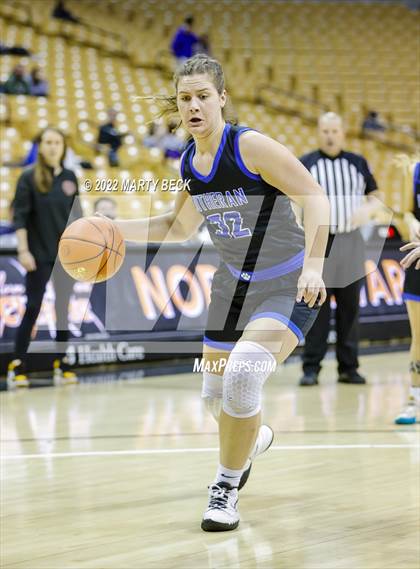 Thumbnail 1 in Lutheran vs Hickman (Norm Stewart Classic) photogallery.