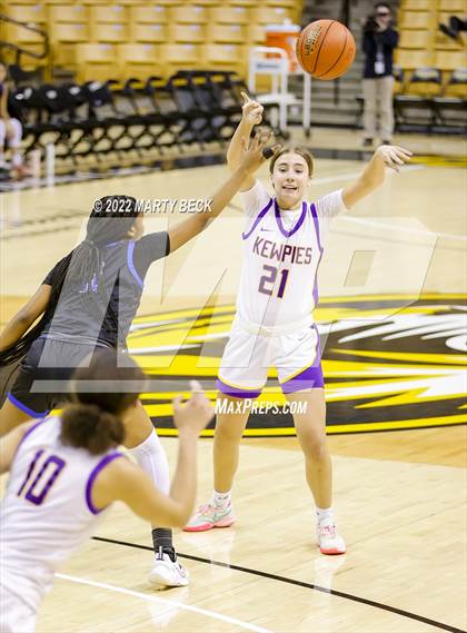 Thumbnail 1 in Lutheran vs Hickman (Norm Stewart Classic) photogallery.