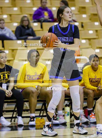 Thumbnail 2 in Lutheran vs Hickman (Norm Stewart Classic) photogallery.
