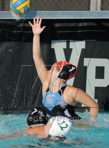 Thumbnail 1 in Villa Park vs Bonita (Villa Park Classic) photogallery.