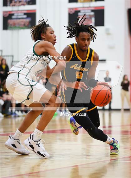 Thumbnail 3 in Adams vs. Lake Orion (MHSAA District Final) photogallery.