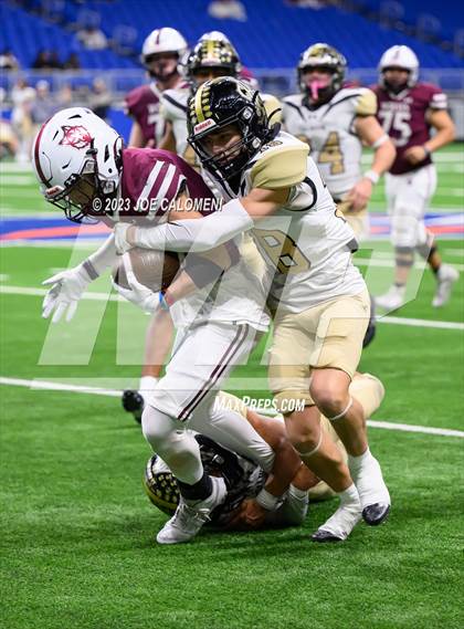 Thumbnail 3 in Calhoun vs Davenport (UIL 4A Region 4 Division 1 Quarterfinal) photogallery.