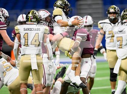 Thumbnail 2 in Calhoun vs Davenport (UIL 4A Region 4 Division 1 Quarterfinal) photogallery.