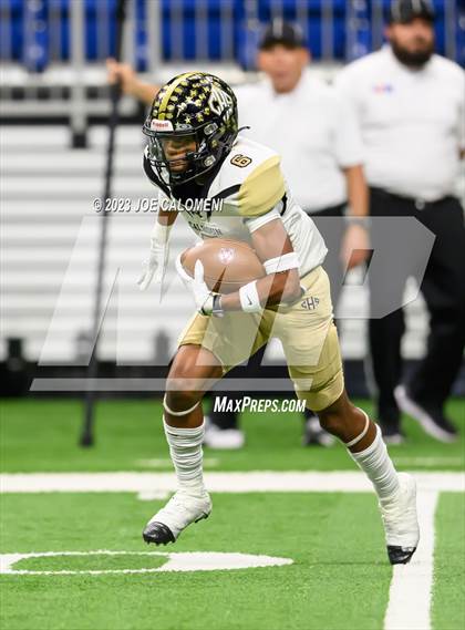 Thumbnail 3 in Calhoun vs Davenport (UIL 4A Region 4 Division 1 Quarterfinal) photogallery.