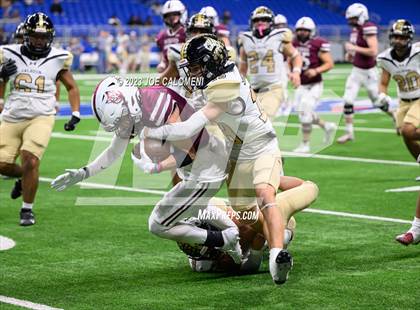 Thumbnail 2 in Calhoun vs Davenport (UIL 4A Region 4 Division 1 Quarterfinal) photogallery.