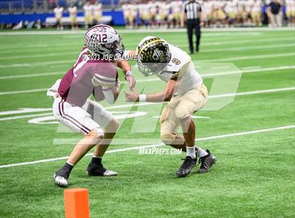 Thumbnail 2 in Calhoun vs Davenport (UIL 4A Region 4 Division 1 Quarterfinal) photogallery.